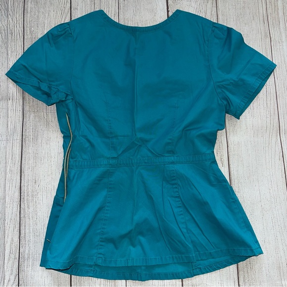 Jaanuu Turquoise Scrub Set - Picture 7 of 16